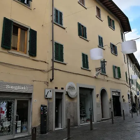 Centro Storico Con Bagno 20 Minuti Da Firenze