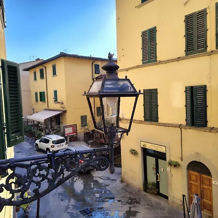 Centro Storico Con Bagno 20 Minuti Da Firenze 招待所 波塔斯维